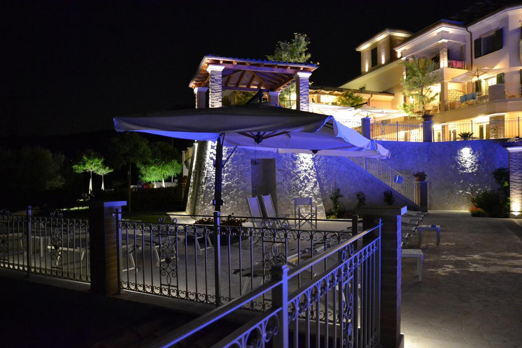Incantea Resort Tortoreto Εξωτερικό φωτογραφία