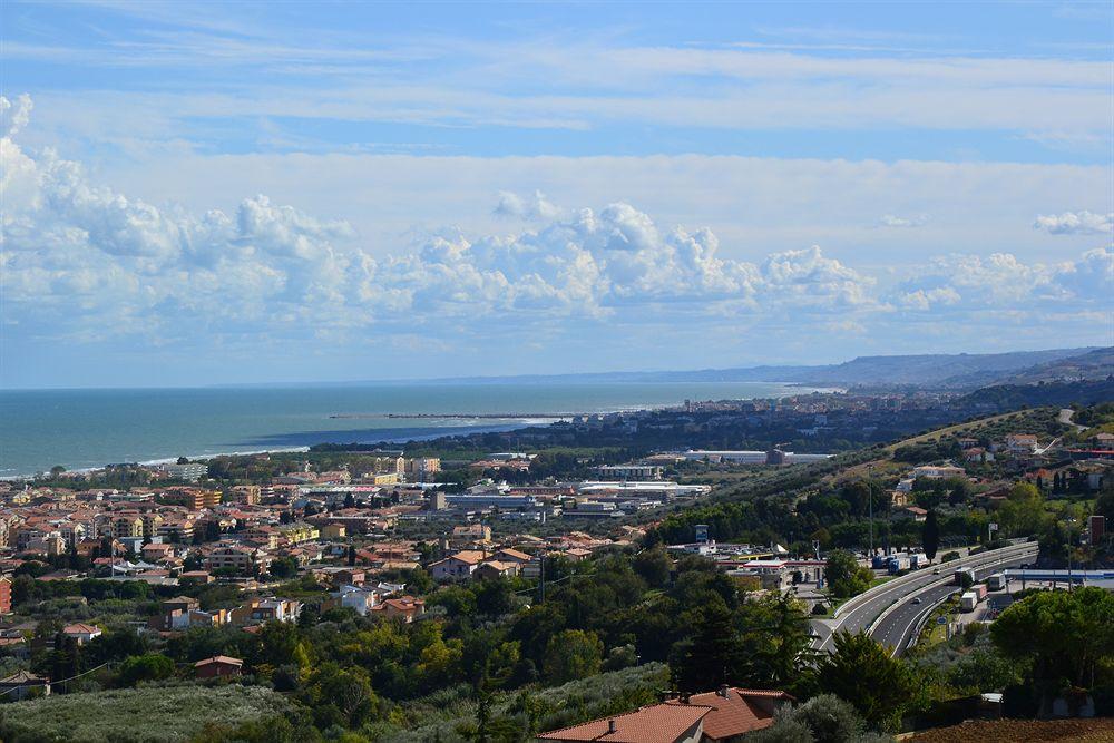 Incantea Resort Tortoreto Εξωτερικό φωτογραφία