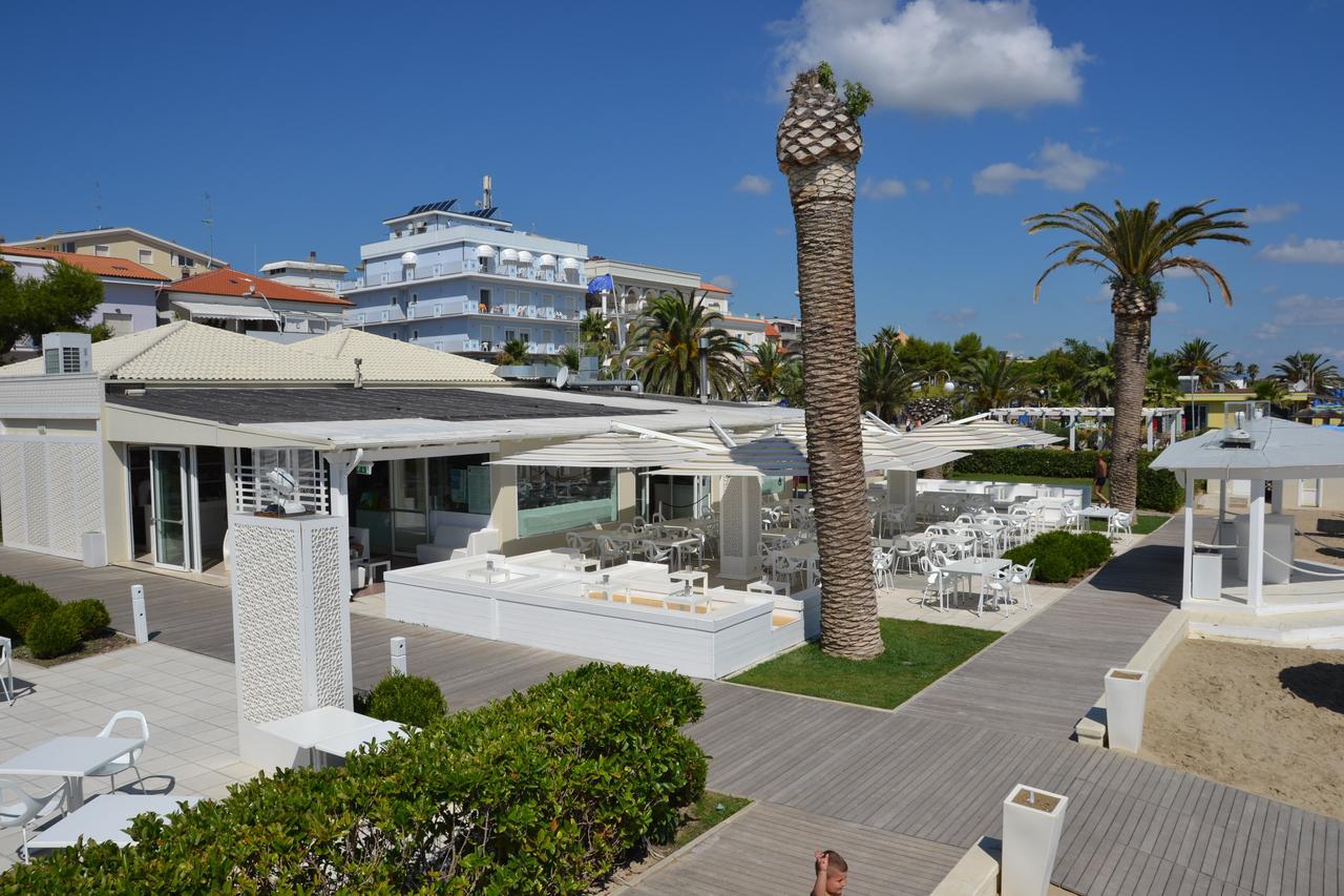 Incantea Resort Tortoreto Εξωτερικό φωτογραφία