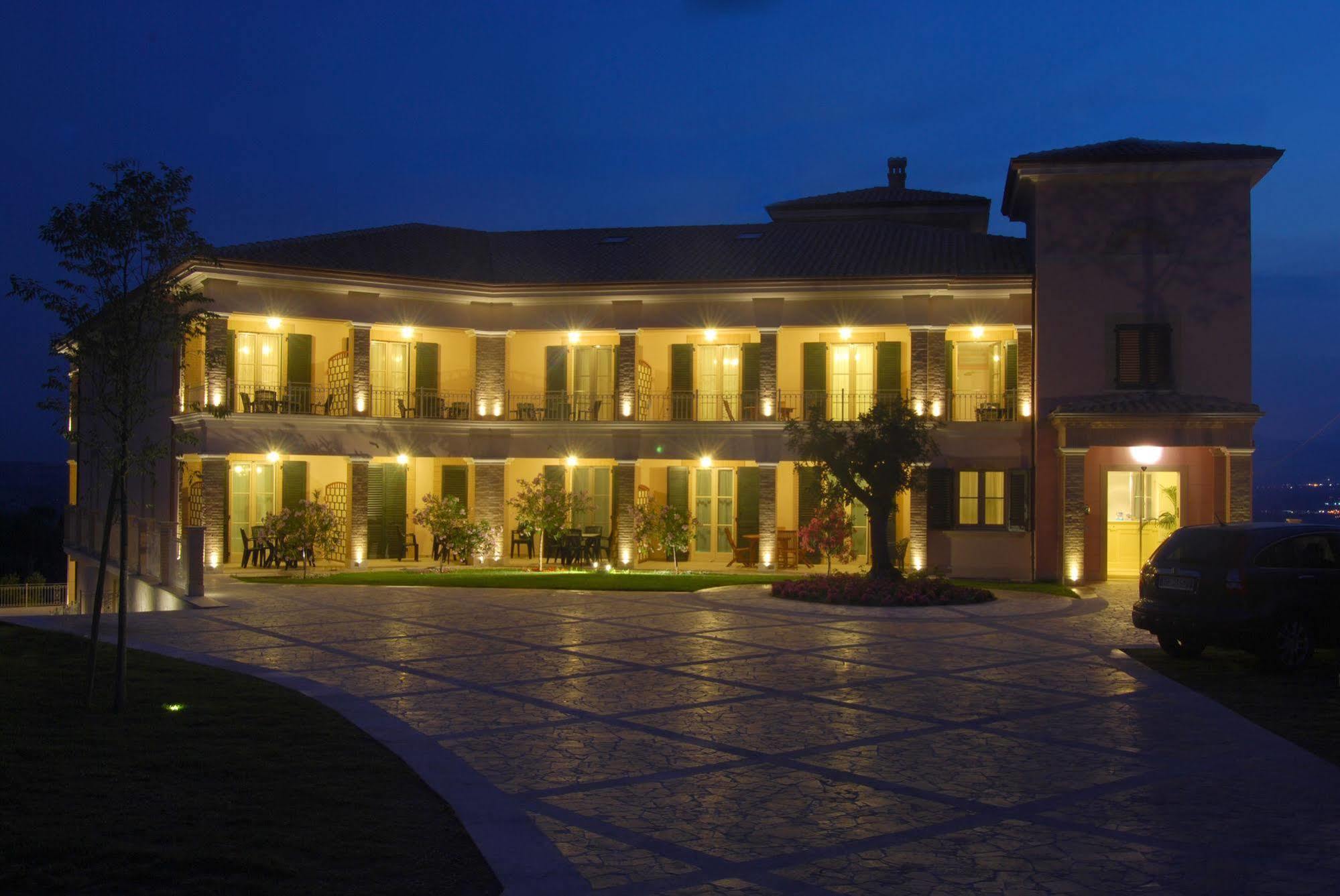 Incantea Resort Tortoreto Εξωτερικό φωτογραφία