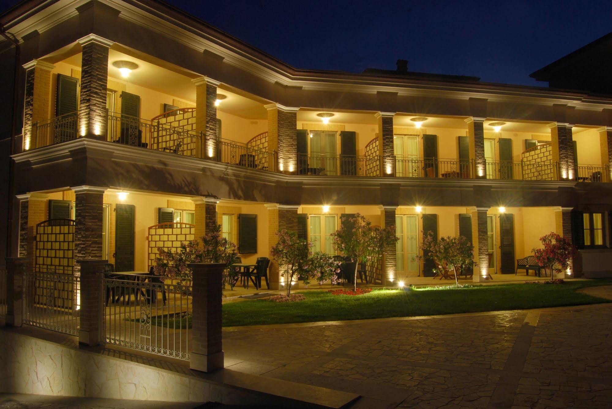 Incantea Resort Tortoreto Εξωτερικό φωτογραφία