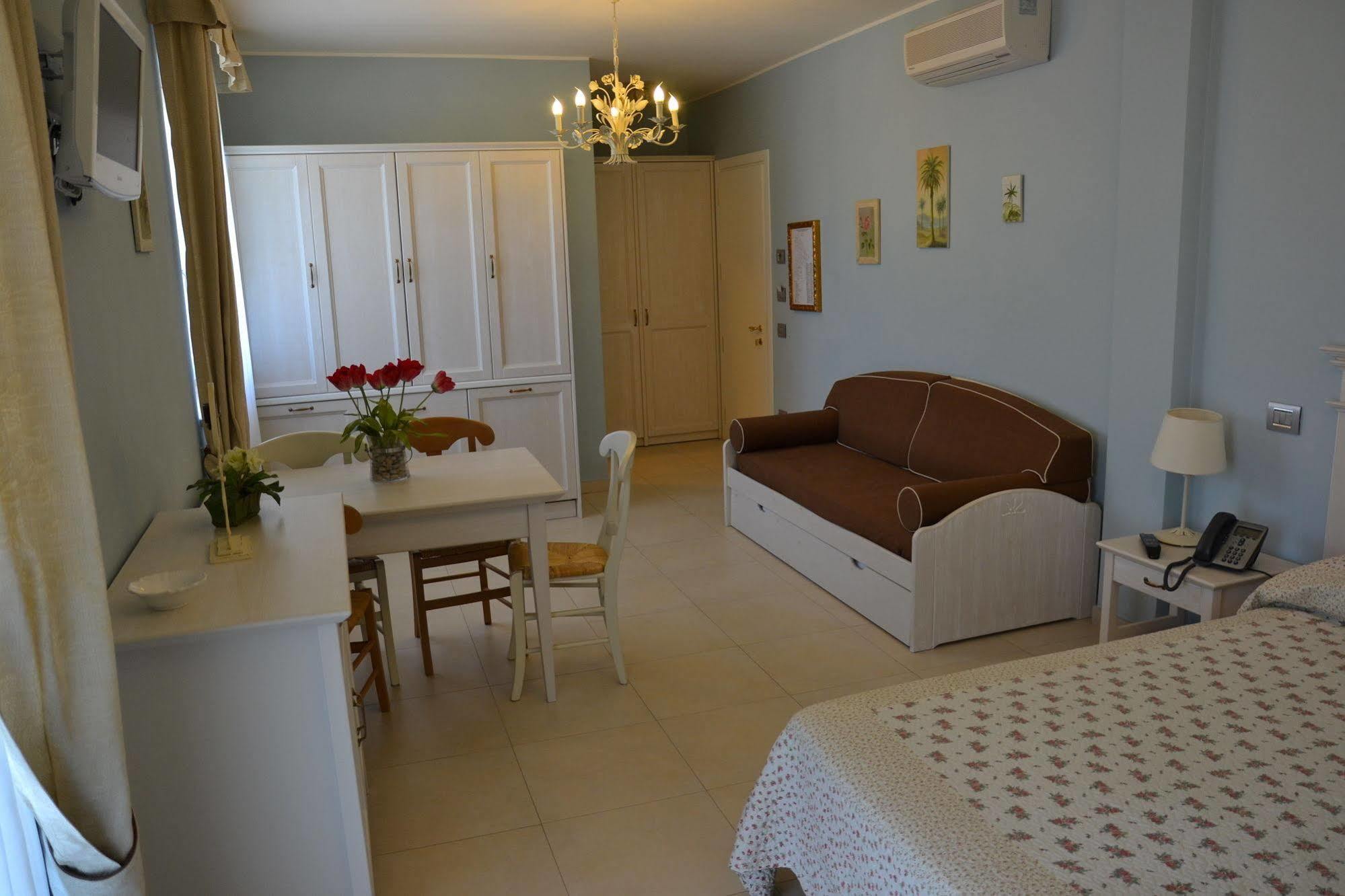 Incantea Resort Tortoreto Εξωτερικό φωτογραφία
